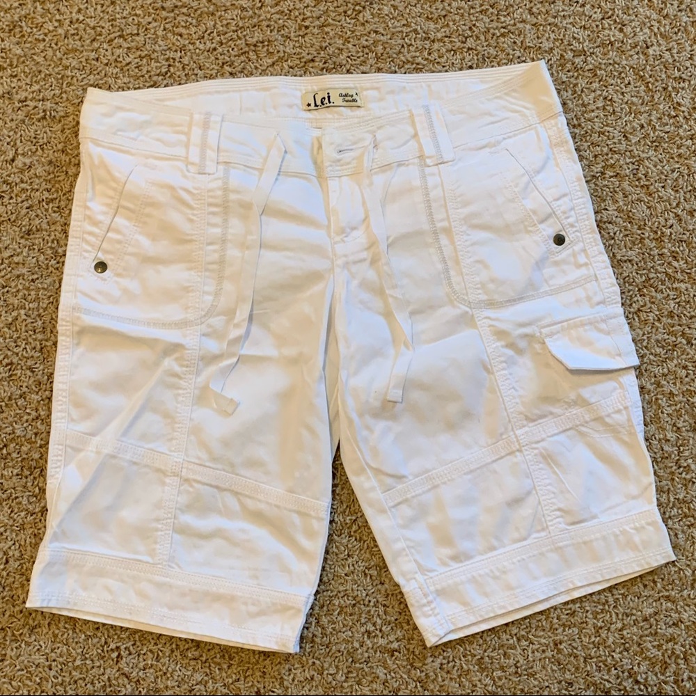 LEI Bermuda shorts
